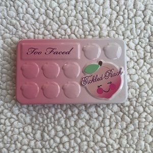 Too Faced Tickled Peach Palette